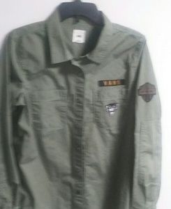 Pre-owned men's VANS shirt size L.